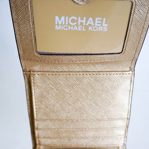 Michael Kors Hayes M Trifold Leather Wallet Gold - Picture 3 of 6